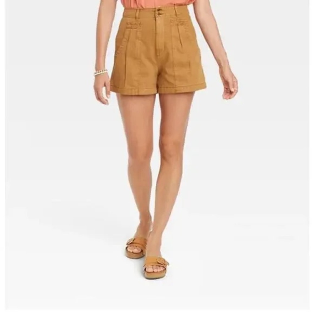 Universal Thread High-Waisted Caramel Brown Shorts - Size 4, NWT